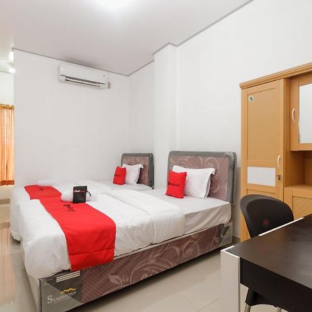 Reddoorz Syariah Near Rsu Suaka Insan Banjarmasin Hotel Banjarmasin  Buitenkant foto