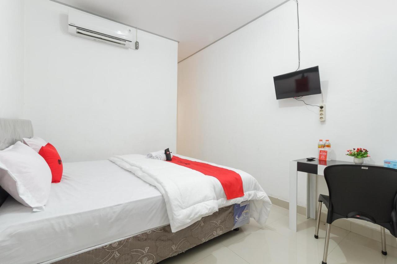 Reddoorz Syariah Near Rsu Suaka Insan Banjarmasin Hotel Banjarmasin  Buitenkant foto